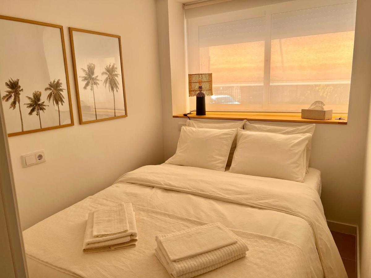 Apartment Sweet Sandy - 1 Minute Walk To Mediterranean Beaches *